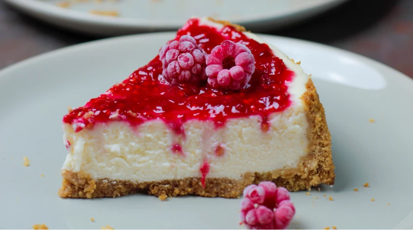 Cheesecake com Frutas Vermelhas: Sobremesa Sofisticada e Refrescante