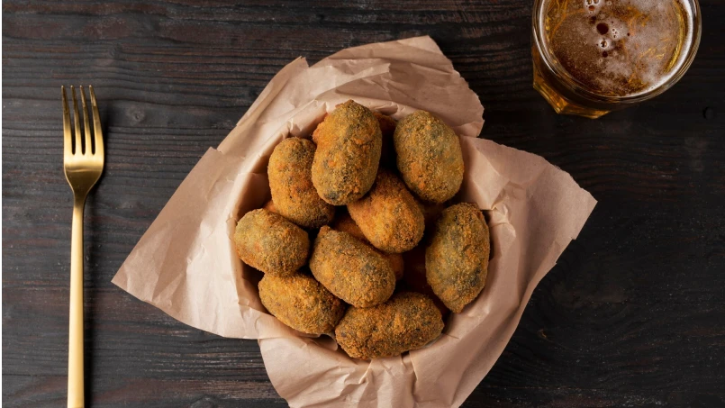 Bolinho de Bacalhau Clássico: Crocante, Macio e Cheio de Sabor